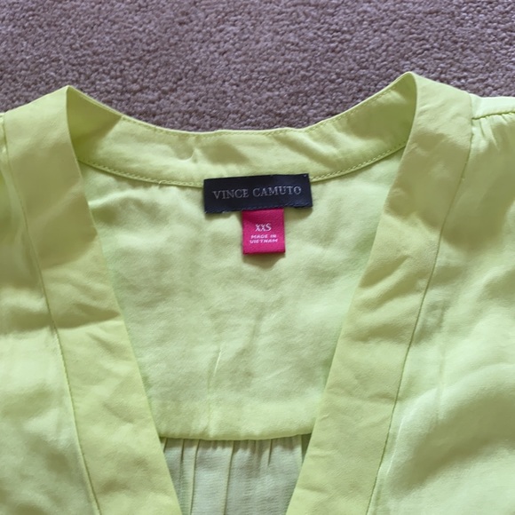 Vince Camuto XXS tank - Picture 2 of 5